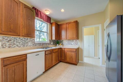 740 Oak Forest Dr, Morrow, OH 45152 photo 6