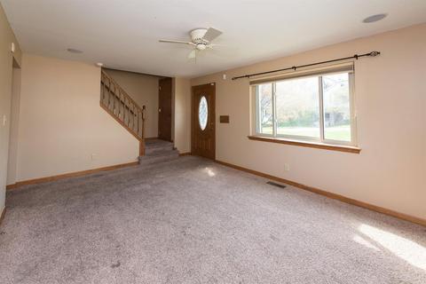2 Terrace Dr, Woodlawn, OH 45215 photo 12