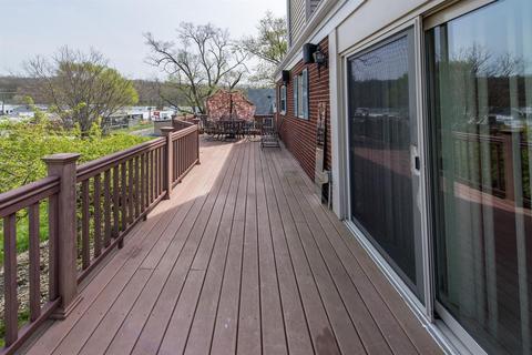 2 Terrace Dr, Woodlawn, OH 45215 photo 5
