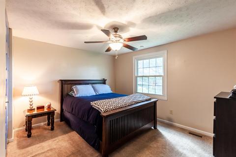 555 Pepper Ridge Rd, Cincinnati, OH 45244 photo 30