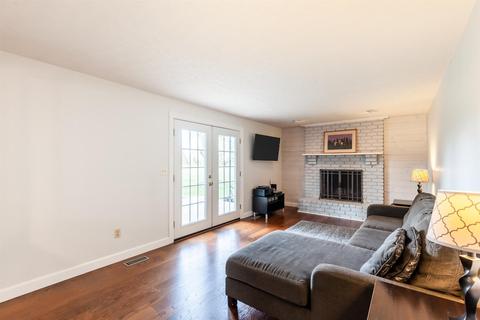 555 Pepper Ridge Rd, Cincinnati, OH 45244 photo 19