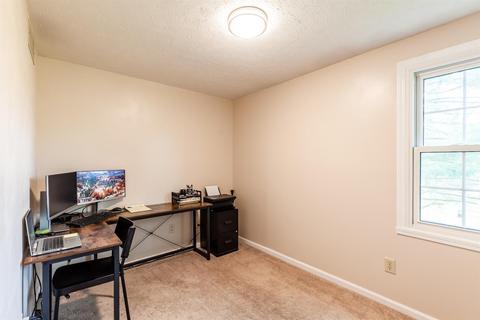 555 Pepper Ridge Rd, Cincinnati, OH 45244 photo 32