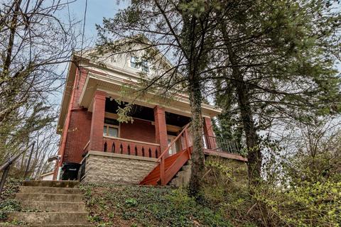 3309 Mchenry Ave, Cincinnati, OH 45211 photo 2