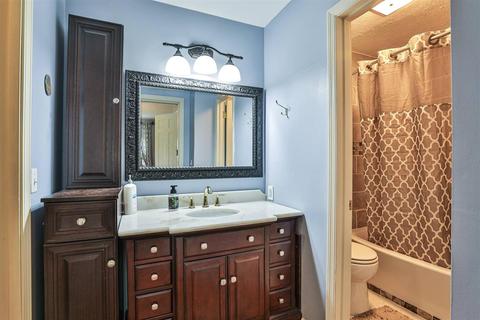 514 Lakeridge Dr, Cincinnati, OH 45231 photo 20