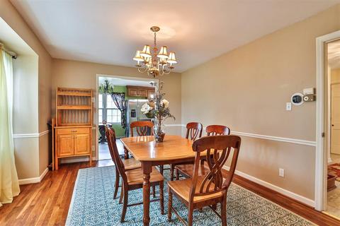 514 Lakeridge Dr, Cincinnati, OH 45231 photo 12