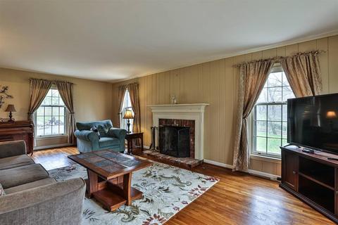 514 Lakeridge Dr, Cincinnati, OH 45231 photo 6