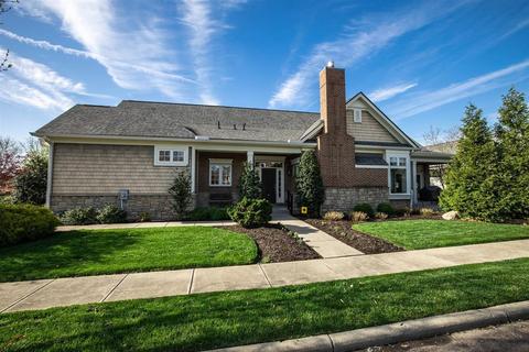 103 Courtyard Xing, Montgomery, OH 45249 photo 1
