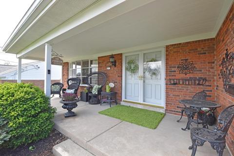 2755 Cyclorama Dr, Cincinnati, OH 45211 photo 3