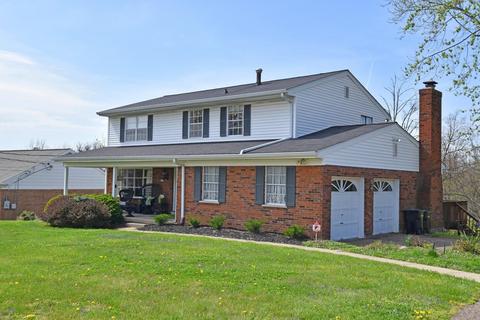 2755 Cyclorama Dr, Cincinnati, OH 45211 photo 2