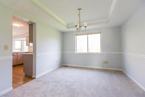 4231 Brandonmore Dr, Cincinnati, OH 45255 photo 9