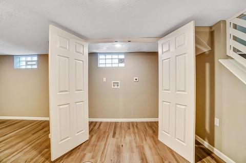 1628 Flora Ave, Cincinnati, OH 45231 photo 25