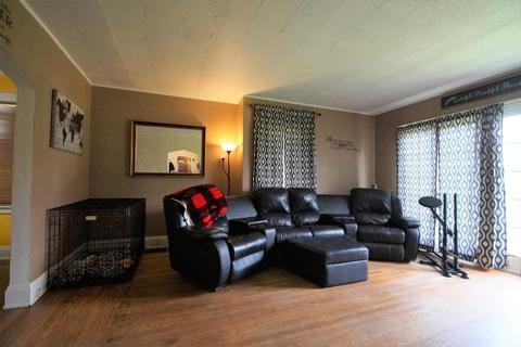 7021 Hamilton Ave, North College Hill, OH 45239 photo 9