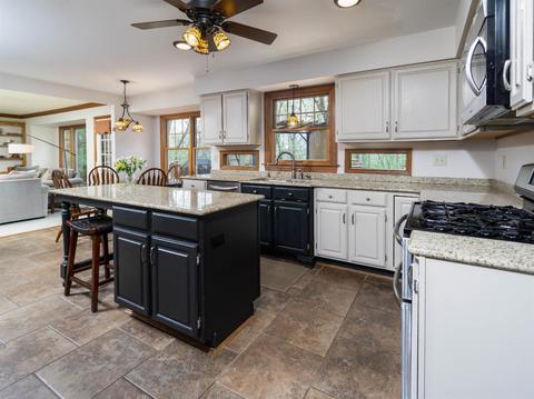 7948 Ashley View Dr, Cincinnati, OH 45227 photo 10