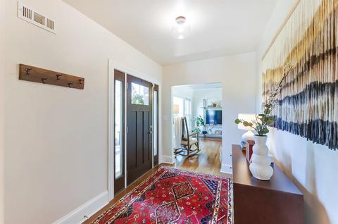 3260 Galbraith Rd, Cincinnati, OH 45236 photo 4