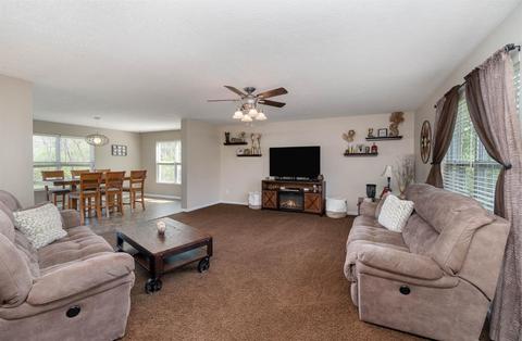 628 Edgewood Dr, Monroe, OH 45050 photo 9