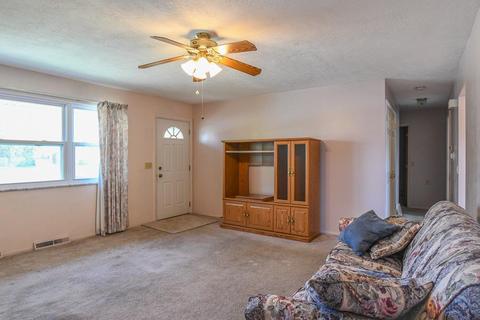 7881 Sequoia Ct, Cincinnati, OH 45239 photo 4