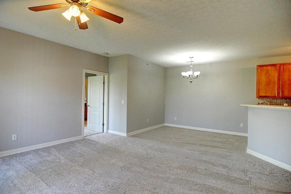  3236 Grand Falls Blvd, Maineville, OH 45039 photo 6