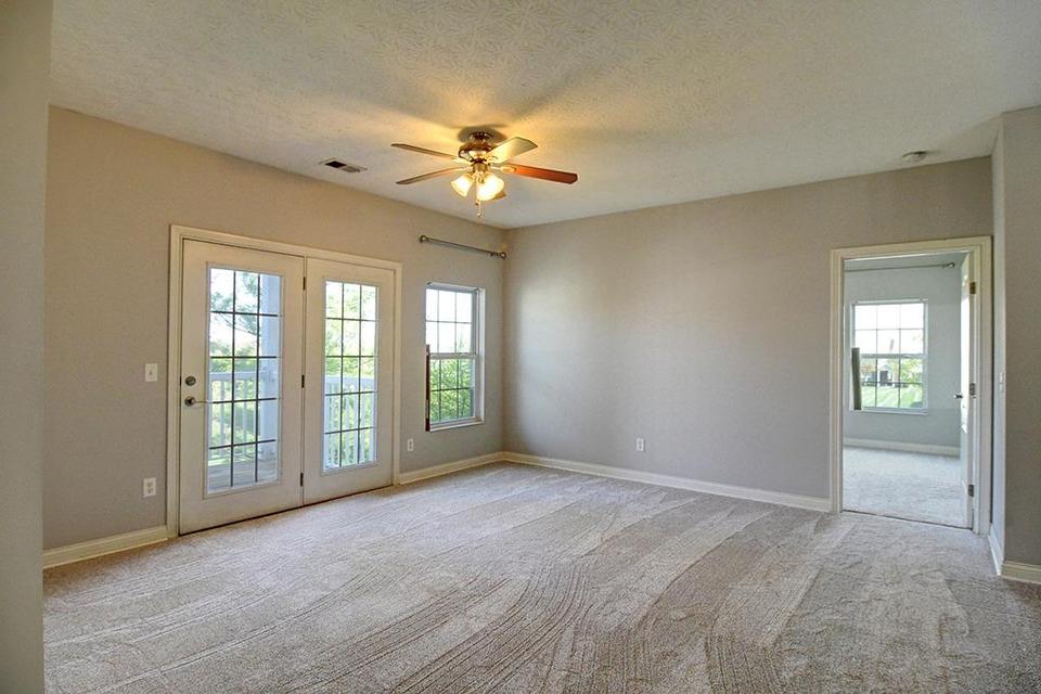  3236 Grand Falls Blvd, Maineville, OH 45039 photo 5