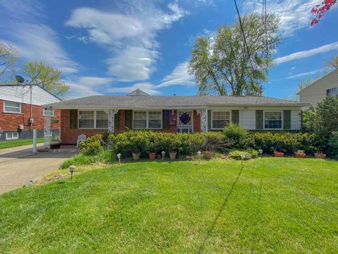 1353 Riviera Pl, Cincinnati, OH 45231 photo 1