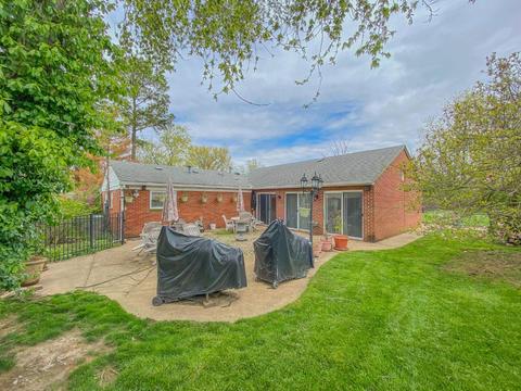1353 Riviera Pl, Cincinnati, OH 45231 photo 14