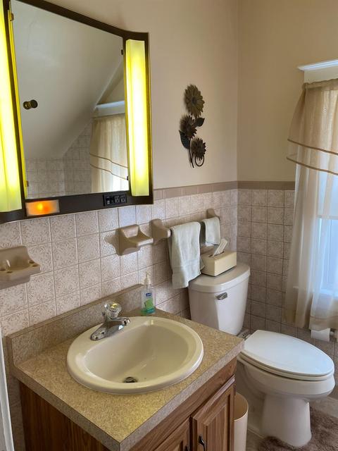 1122 Groesbeck Rd, Cincinnati, OH 45224 photo 6
