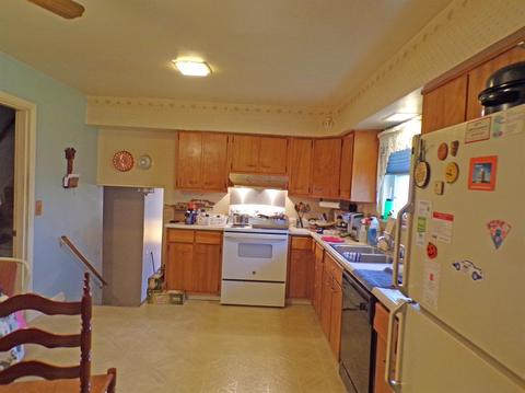 9221 Tag Dr, Cincinnati, OH 45231 photo 11