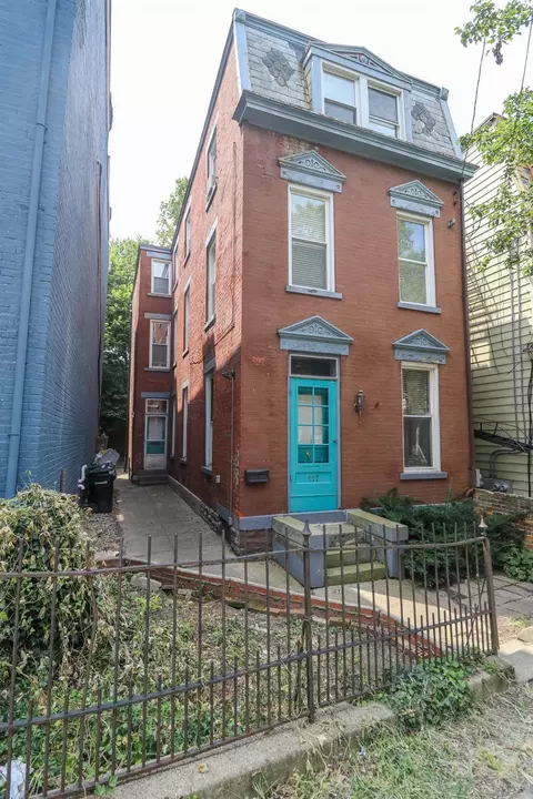 117 Parker St, Cincinnati, OH 45219 photo 3