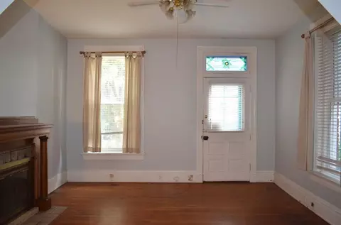 117 Parker St, Cincinnati, OH 45219 photo 4