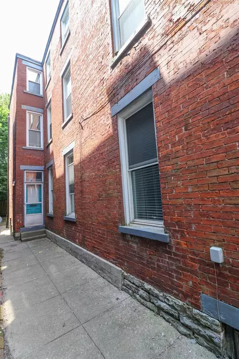 117 Parker St, Cincinnati, OH 45219 photo 20