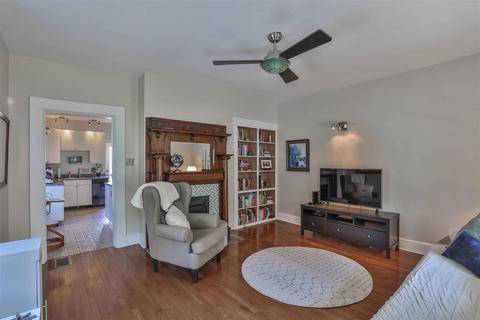 571 Torrence Ln, Cincinnati, OH 45208 photo 4