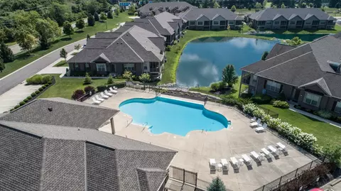 5820 Springview Cir, Mason, OH 45040 photo 3