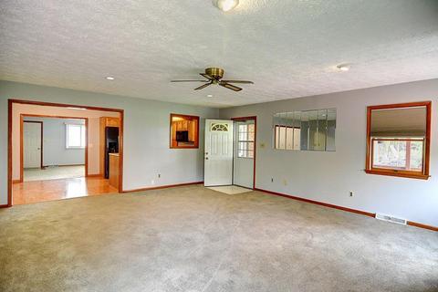 3833 Ruby Dr, Franklin, OH 45005 photo 13