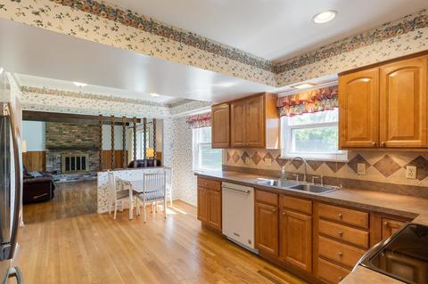 762 Elderwood Dr, Cincinnati, OH 45255 photo 9