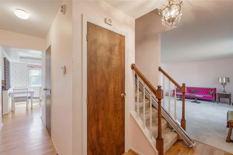 762 Elderwood Dr, Cincinnati, OH 45255 photo 15