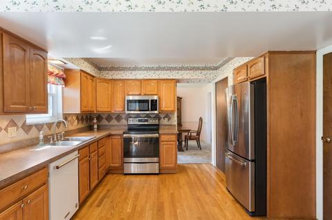 762 Elderwood Dr, Cincinnati, OH 45255 photo 7