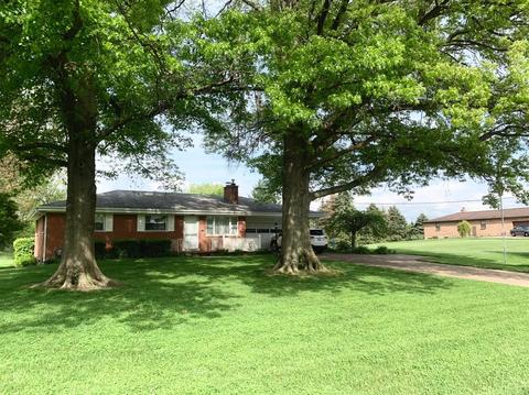 2906 Devils Backbone Rd, Cincinnati, OH 45233 photo 1