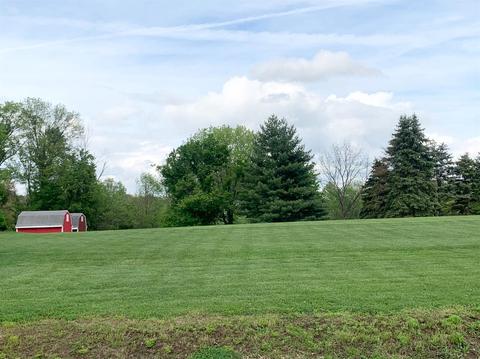 2906 Devils Backbone Rd, Cincinnati, OH 45233 photo 9