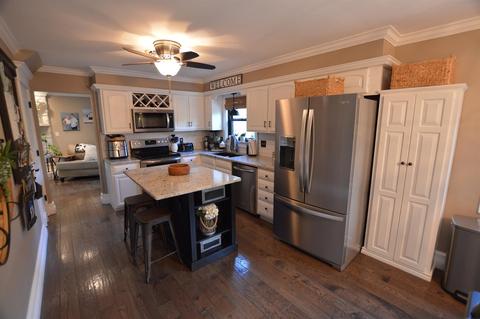 3922 Springoak Dr, Cincinnati, OH 45248 photo 5