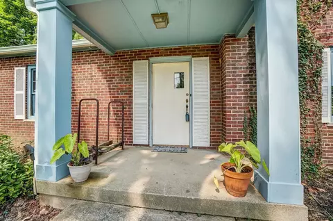 9501 Winton Rd, Cincinnati, OH 45231 photo 5