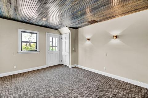 9891 Daly Rd, Cincinnati, OH 45231 photo 17
