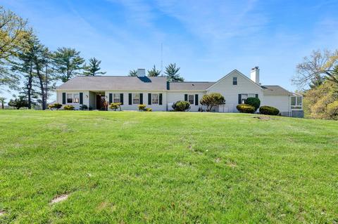 9891 Daly Rd, Cincinnati, OH 45231 photo 1