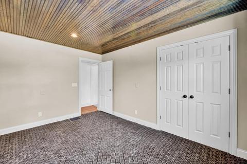 9891 Daly Rd, Cincinnati, OH 45231 photo 18