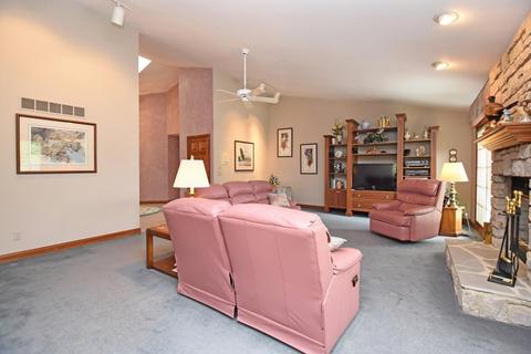 3801 Monets Ln, Evendale, OH 45241 photo 15
