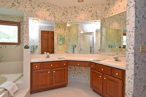 3801 Monets Ln, Evendale, OH 45241 photo 25
