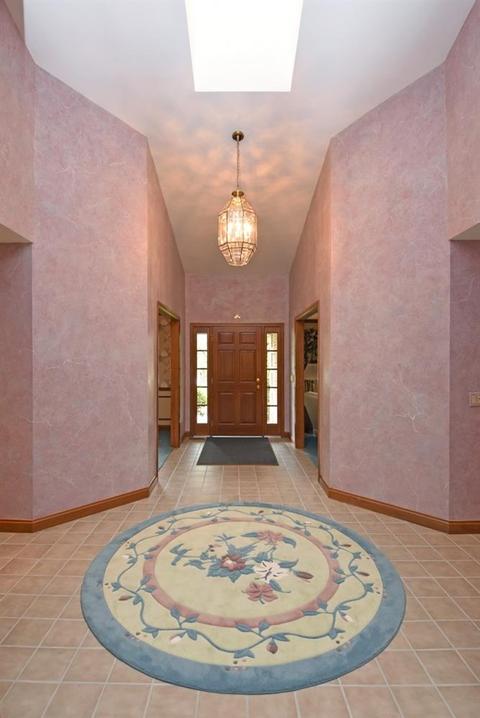 3801 Monets Ln, Evendale, OH 45241 photo 4