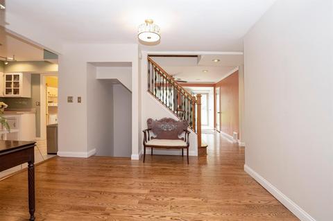 8875 Long Ln, Cincinnati, OH 45231 photo 7