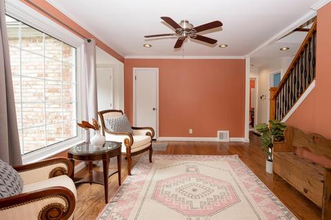 8875 Long Ln, Cincinnati, OH 45231 photo 6