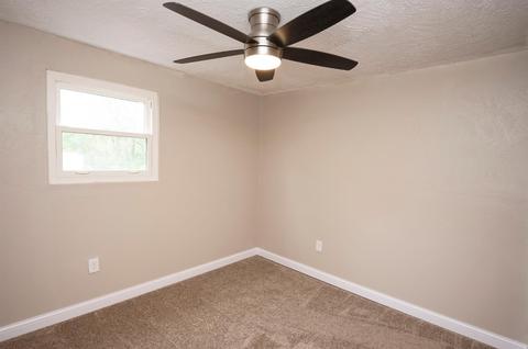 8875 Long Ln, Cincinnati, OH 45231 photo 26
