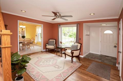 8875 Long Ln, Cincinnati, OH 45231 photo 5
