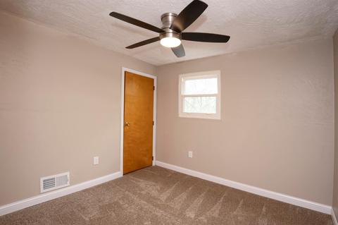 8875 Long Ln, Cincinnati, OH 45231 photo 23